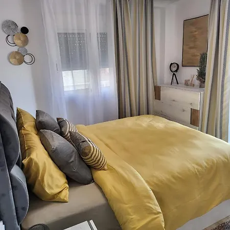 Apartamento Apartment *